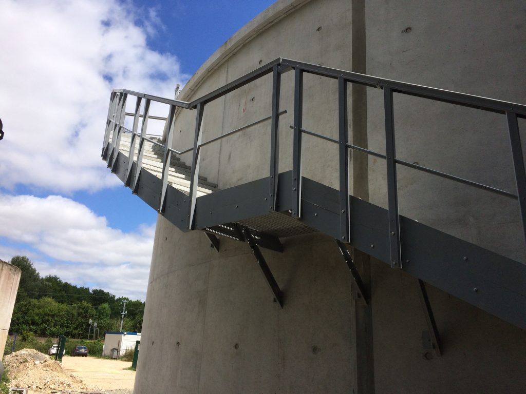 Escalier-courbe-palier-idreva