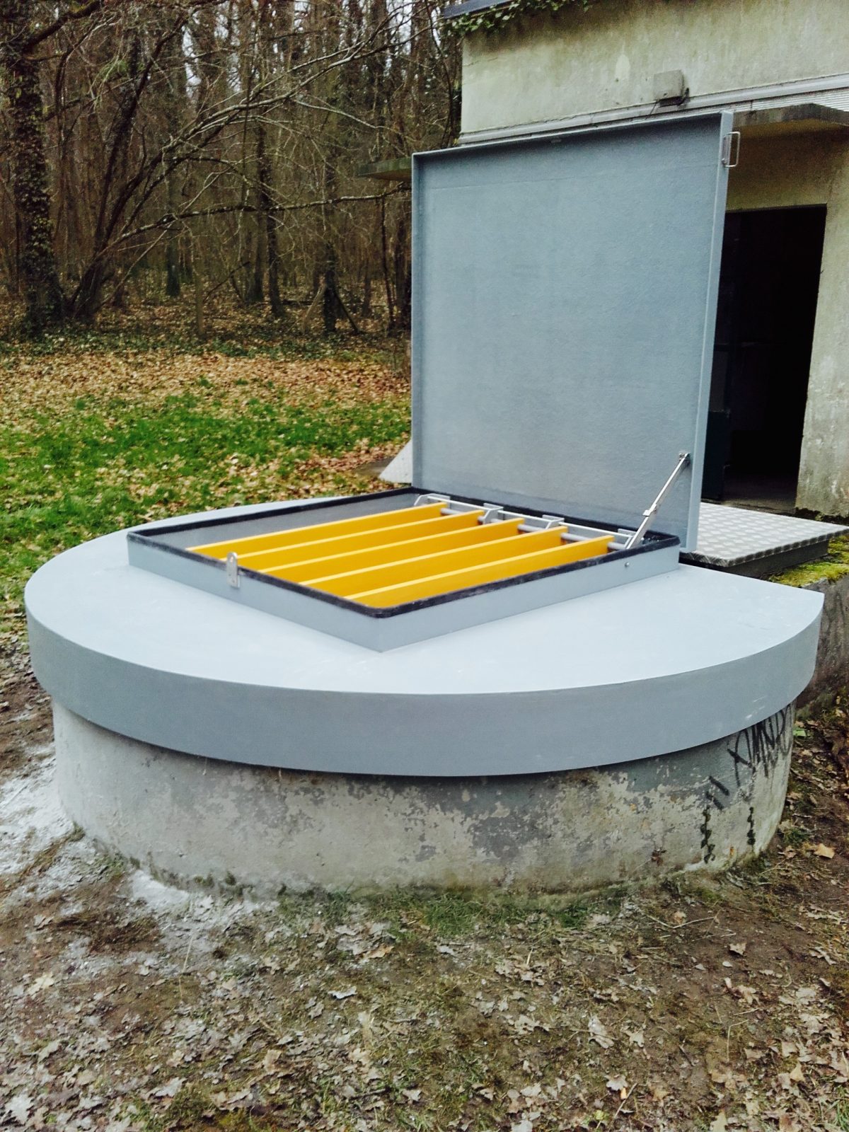 Une Semaine Un produit idréva Trappes d'accès en composite Fabrication de composite en